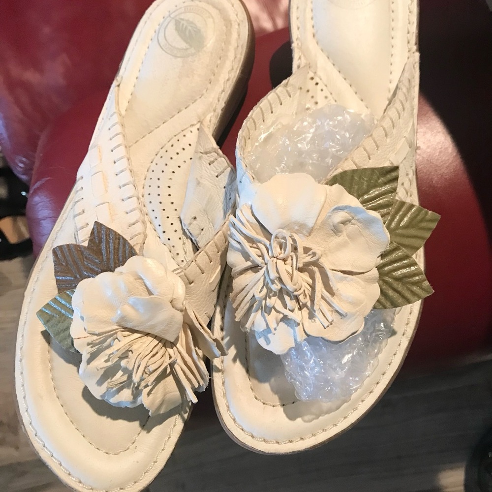 Cream color Backless sandals very very pretty.